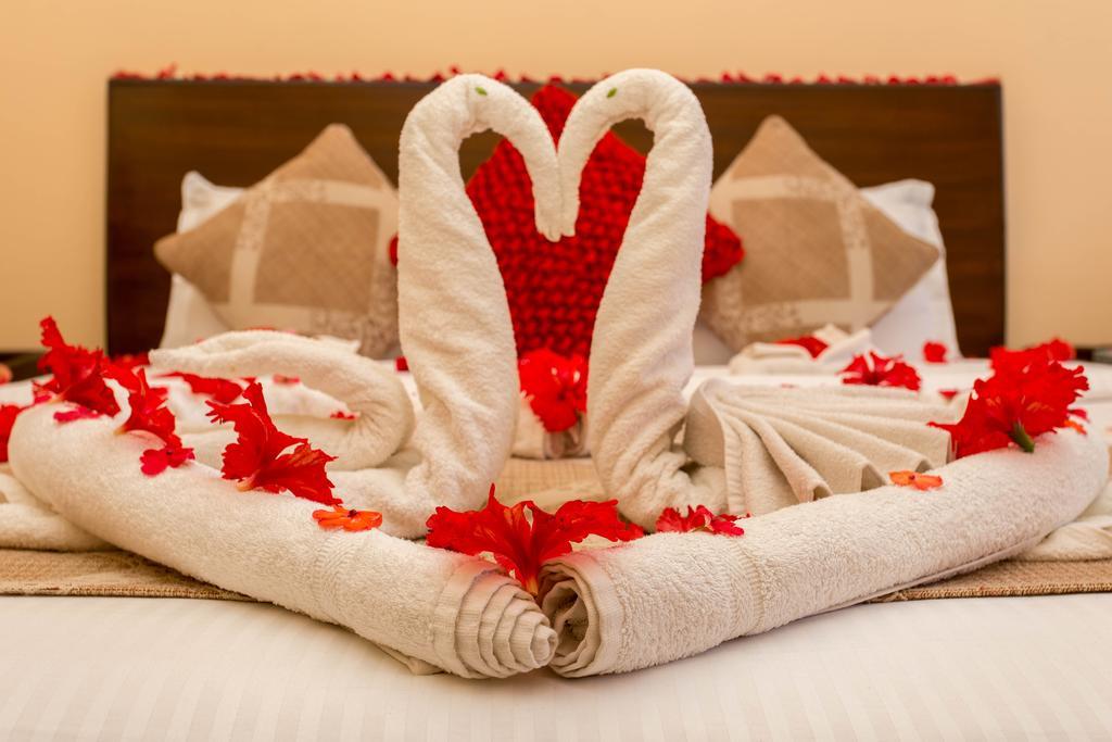 Hotel Peninsula Pokhara Eksteriør bilde